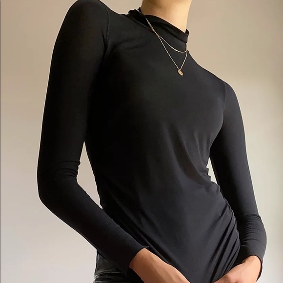 NWOT Wilfred MAUI LONGSLEEVE turtleneck - Picture 2 of 8